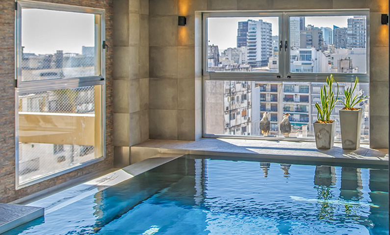 Luxury hotels with swimming pool in Buenos Aires